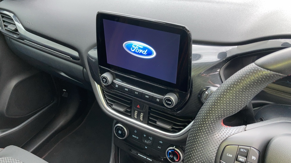 Ford Puma 1.0 EcoBoost Hybrid mHEV ST-Line 5dr Petrol Hatchback - Image 8