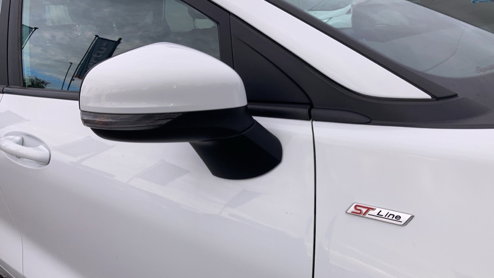 Ford Puma 1.0 EcoBoost Hybrid mHEV ST-Line 5dr Petrol Hatchback - Image 36