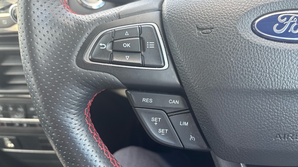 Ford EcoSport 1.0 EcoBoost 125 ST-Line 5dr Petrol Hatchback - Image 35