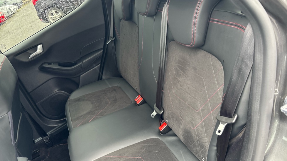 Ford Fiesta 1.0 EcoBoost Hybrid mHEV 125 ST-Line X Ed 5dr Auto Petrol Hatchback - Image 16