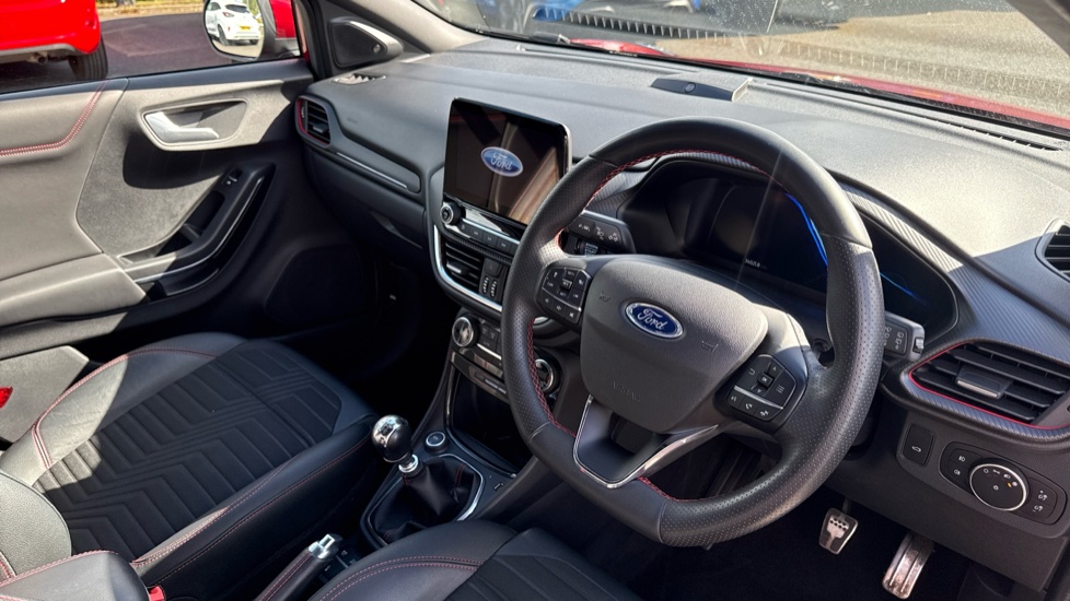 Ford Puma 1.0 EcoBoost Hybrid mHEV ST-Line X First Ed 5dr Petrol Hatchback - Image 16