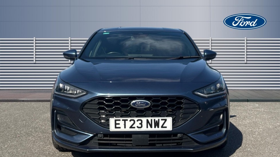 Ford Focus 1.0 EcoBoost ST-Line X 5dr Petrol Hatchback - Image 3