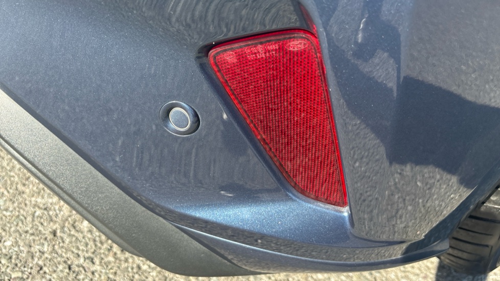 Ford Focus 1.0 EcoBoost ST-Line X 5dr Petrol Hatchback - Image 34
