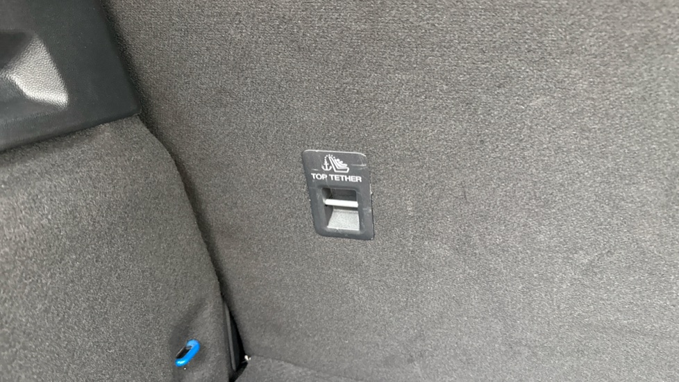 Ford Focus 1.0 EcoBoost Hybrid mHEV 155 ST-Line X Edition 5dr Petrol Hatchback - Image 22