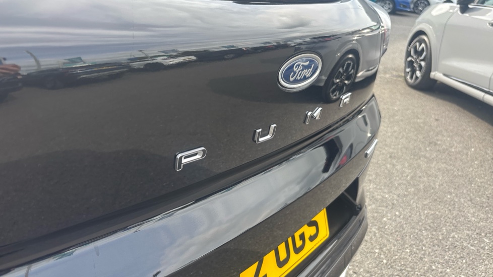 Ford Puma 1.0 EcoBoost Hybr mHEV 155 ST-Line Vignale 5dr DCT Petrol Hatchback - Image 32