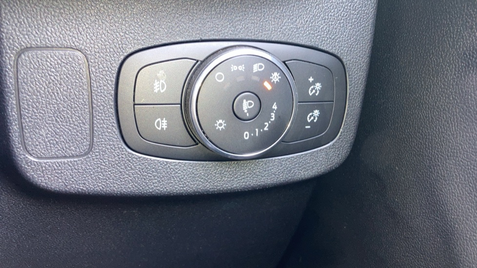 Ford Puma 1.0 EcoBoost Hybrid mHEV 155 ST-Line X 5dr Petrol Hatchback - Image 18