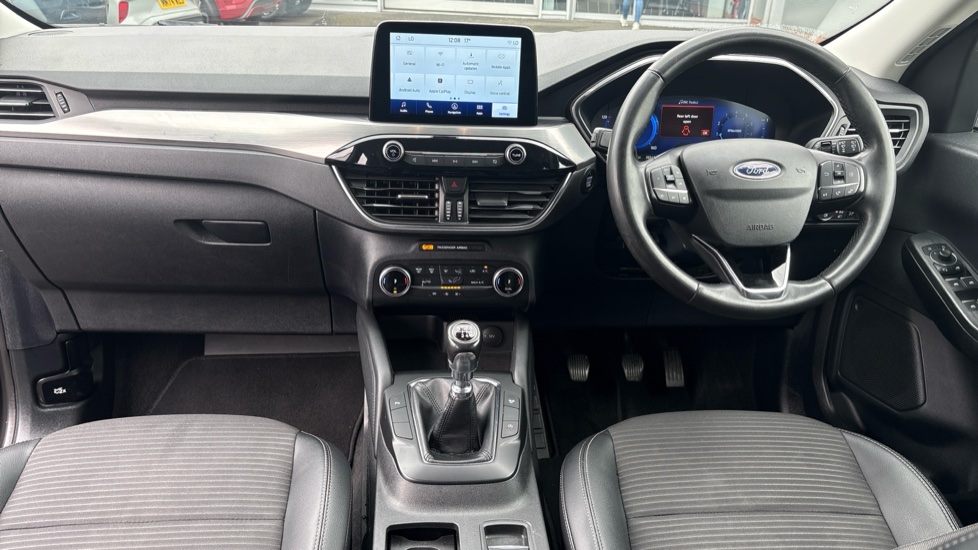 Ford Kuga 1.5 EcoBoost 150 Titanium Edition 5dr Petrol Estate - Image 11