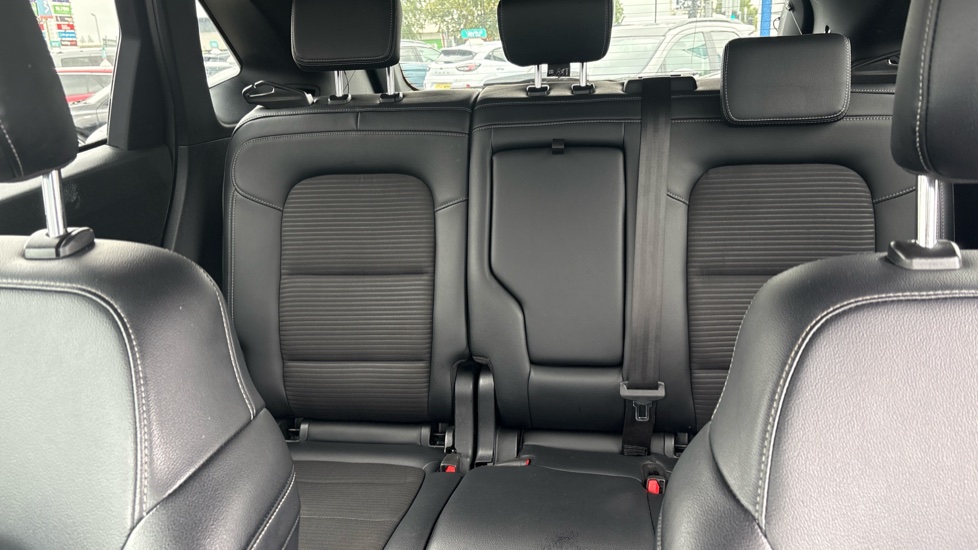 Ford Kuga 1.5 EcoBoost 150 Titanium Edition 5dr Petrol Estate - Image 17