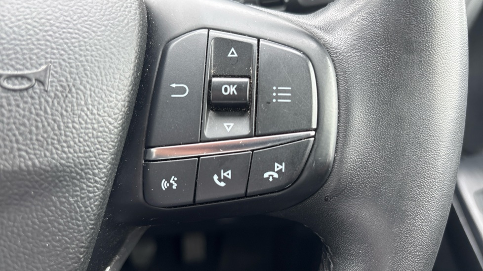 Ford Kuga 1.5 EcoBoost 150 Titanium Edition 5dr Petrol Estate - Image 39