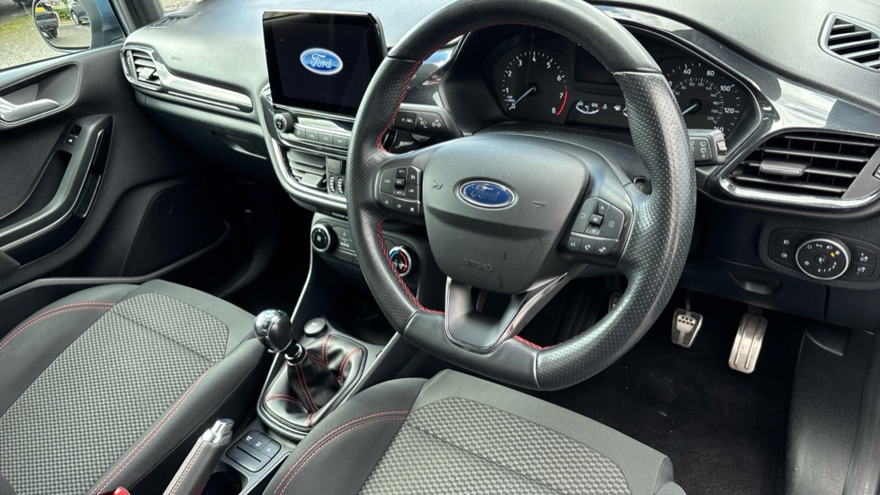 Ford Fiesta 1.0 EcoBoost Hybrid mHEV 125 ST-Line Edition 5dr Petrol Hatchback - Image 12
