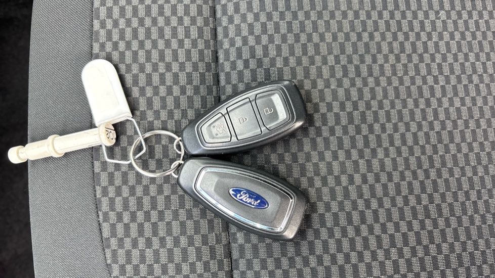 Ford Fiesta 1.0 EcoBoost Hybrid mHEV 125 ST-Line Edition 5dr Petrol Hatchback - Image 20