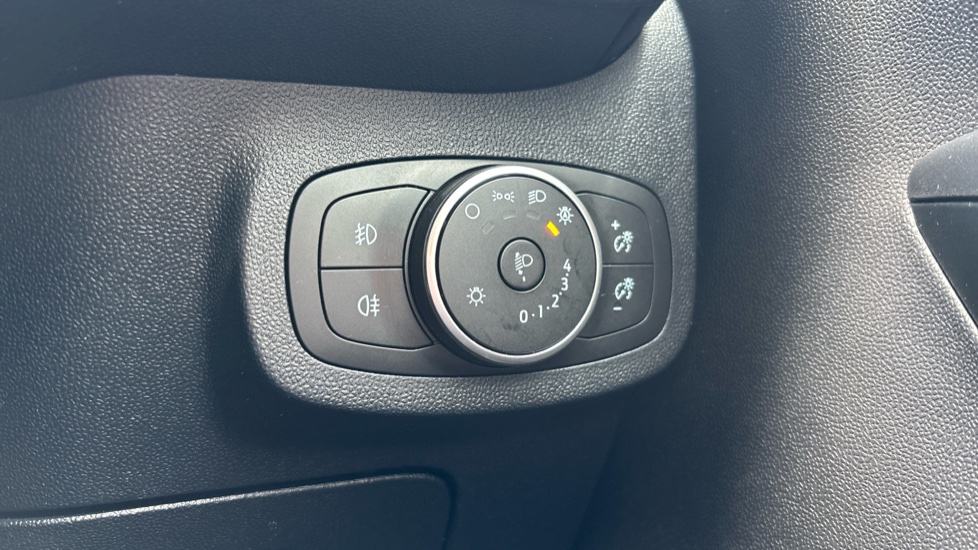Ford Fiesta 1.0 EcoBoost Hybrid mHEV 125 ST-Line Edition 5dr Petrol Hatchback - Image 26