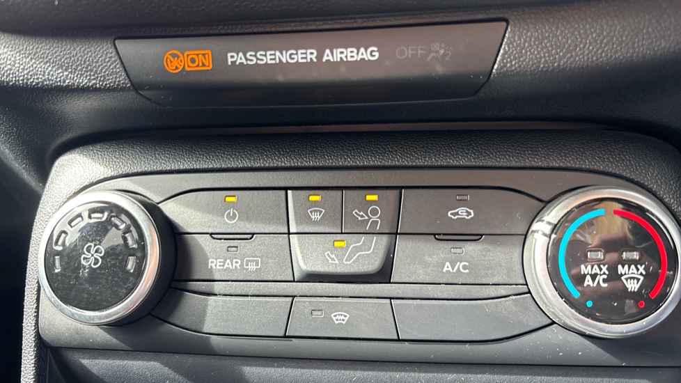 Ford Fiesta 1.0 EcoBoost Hybrid mHEV 125 ST-Line Edition 5dr Petrol Hatchback - Image 31
