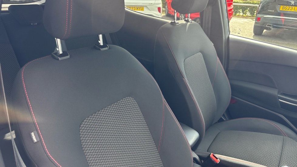 Ford Fiesta 1.0 EcoBoost Hybrid mHEV 125 ST-Line Edition 5dr Petrol Hatchback - Image 36