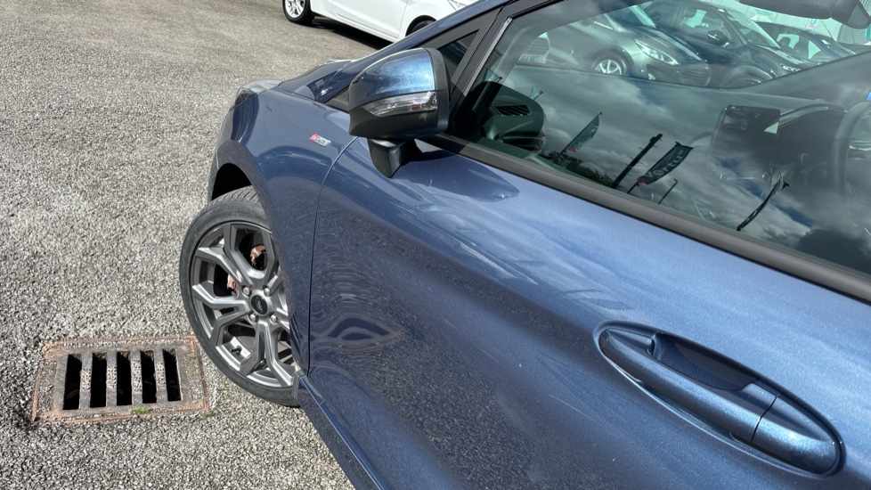 Ford Fiesta 1.0 EcoBoost Hybrid mHEV 125 ST-Line Edition 5dr Petrol Hatchback - Image 37