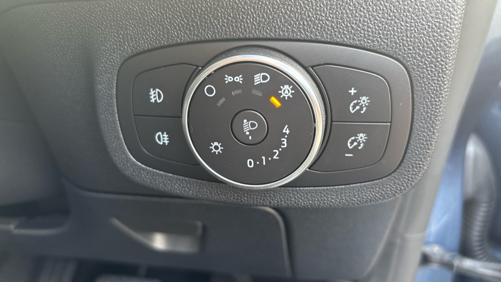 Ford Fiesta 1.0 EcoBoost 125 Titanium X 5dr Auto [7 Speed] Petrol Hatchback - Image 31