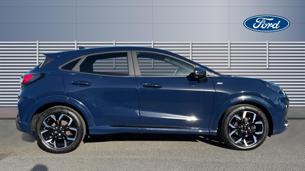 Ford Puma 1.0 EcoBoost Hybrid mHEV ST-Line X 5dr Petrol Hatchback - Image 5