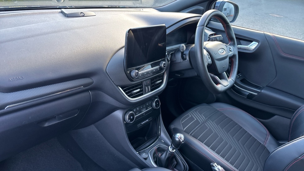 Ford Puma 1.0 EcoBoost Hybrid mHEV ST-Line X 5dr Petrol Hatchback - Image 9