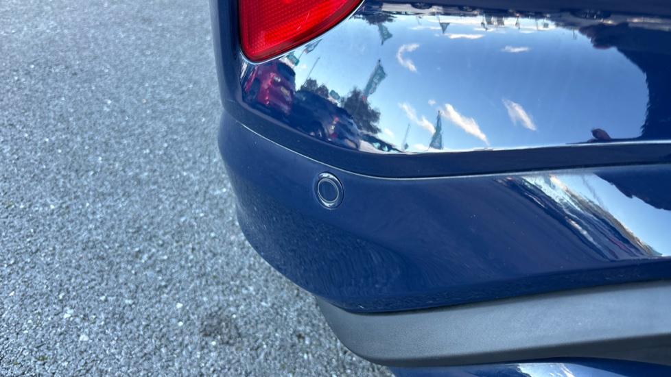 Ford Puma 1.0 EcoBoost Hybrid mHEV ST-Line X 5dr Petrol Hatchback - Image 22