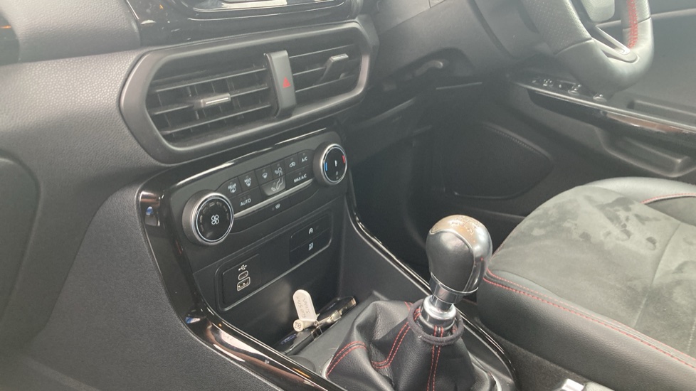 Ford EcoSport 1.0 EcoBoost 140 ST-Line 5dr Petrol Hatchback - Image 12