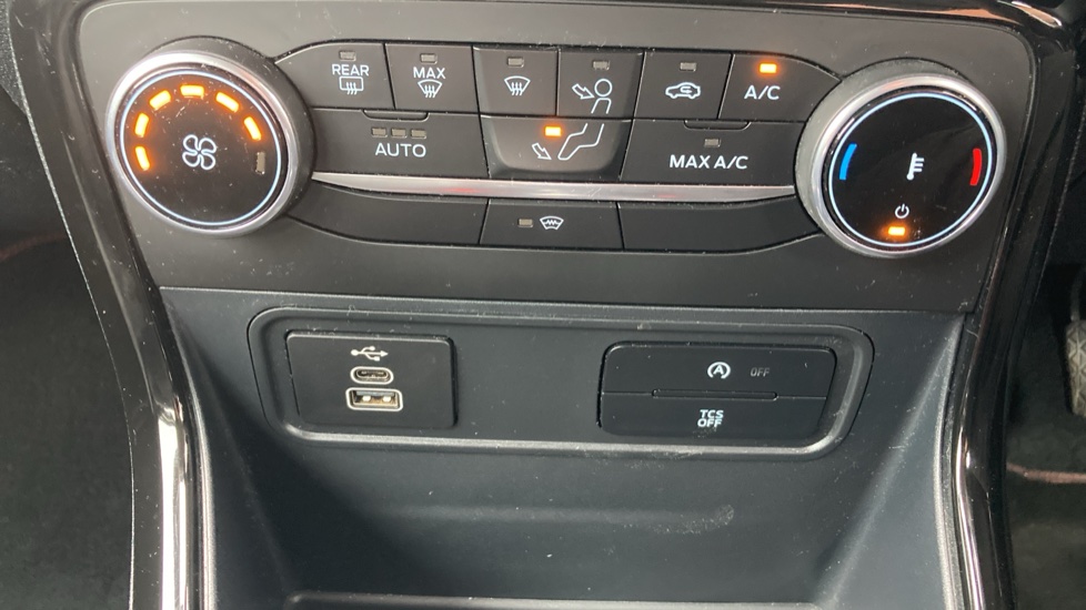 Ford EcoSport 1.0 EcoBoost 140 ST-Line 5dr Petrol Hatchback - Image 28