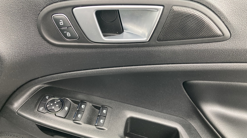 Ford EcoSport 1.0 EcoBoost 140 ST-Line 5dr Petrol Hatchback - Image 32