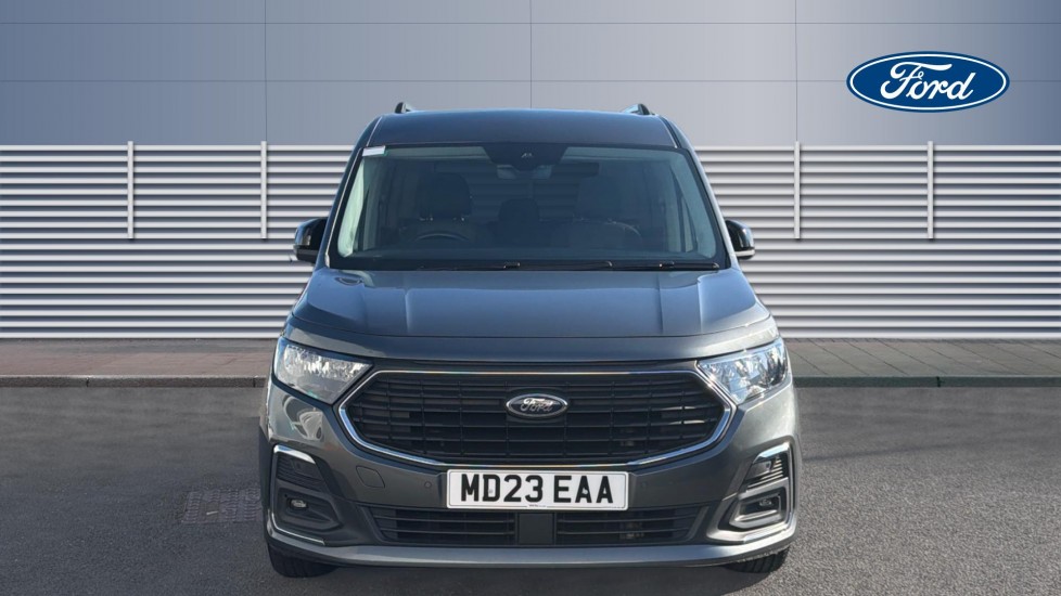 Ford Tourneo Connect 2.0 EcoBlue Titanium 5dr [7 seat] Diesel Estate - Image 3