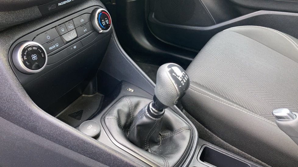 Ford Fiesta 1.0 EcoBoost Trend 5dr Petrol Hatchback - Image 11