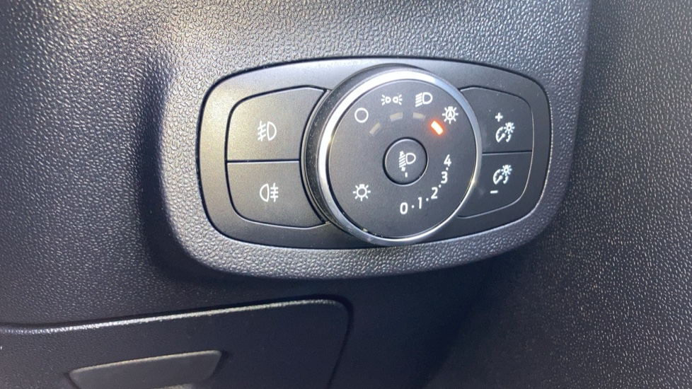 Ford Fiesta 1.0 EcoBoost Trend 5dr Petrol Hatchback - Image 20