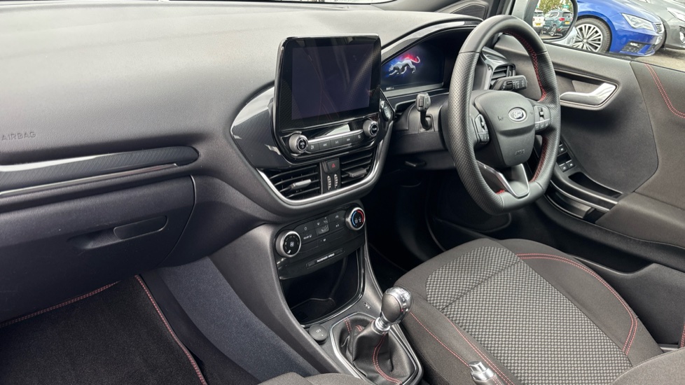 Ford Puma 1.0 EcoBoost Hybrid mHEV ST-Line 5dr Petrol Hatchback - Image 10