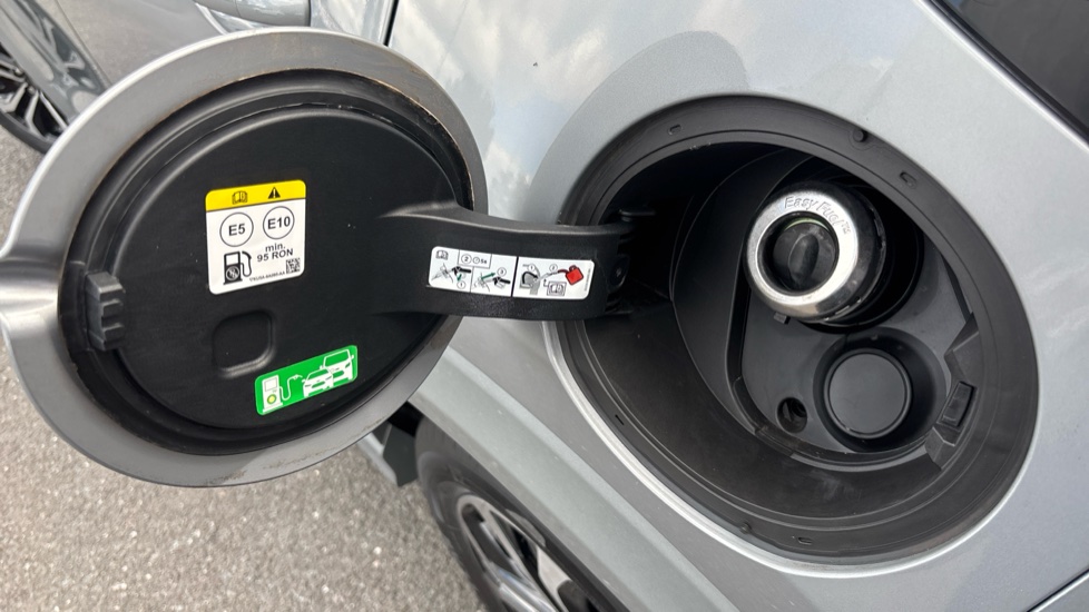 Ford Puma 1.0 EcoBoost Hybrid mHEV 155 ST-Line 5dr Petrol Hatchback - Image 34