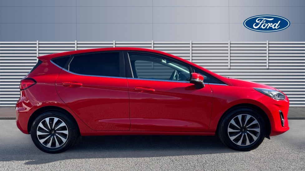 Ford Fiesta 1.0 EcoBoost Hybrid mHEV 125 Titanium 5dr Petrol Hatchback - Image 4