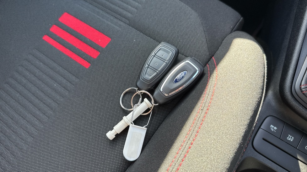 Ford Fiesta 1.0 EcoBoost ST-Line 5dr Petrol Hatchback - Image 20