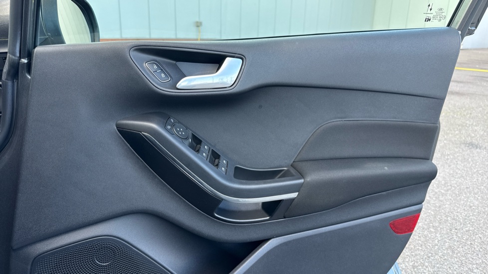Ford Fiesta 1.0 EcoBoost ST-Line 5dr Petrol Hatchback - Image 21