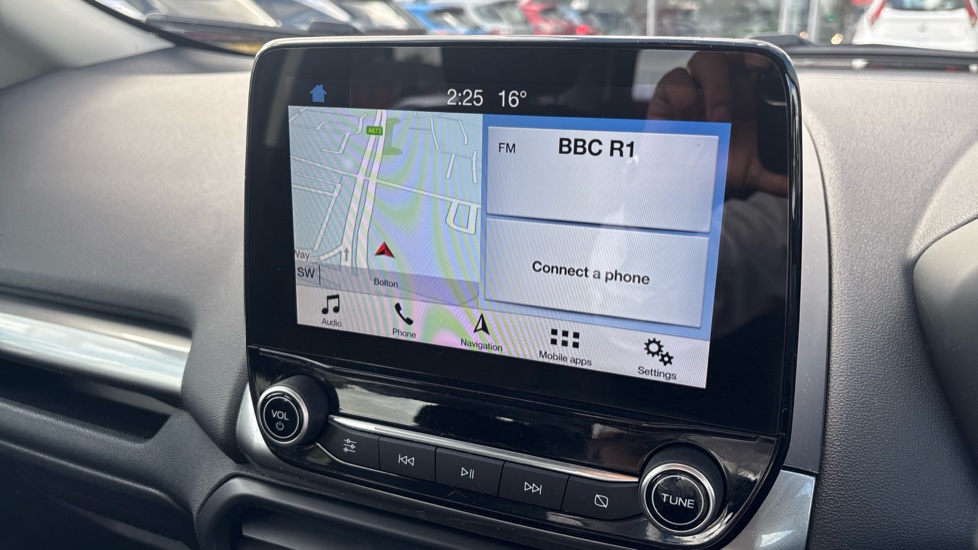 Ford EcoSport 1.0 EcoBoost 125 Zetec 5dr Petrol Hatchback - Image 14