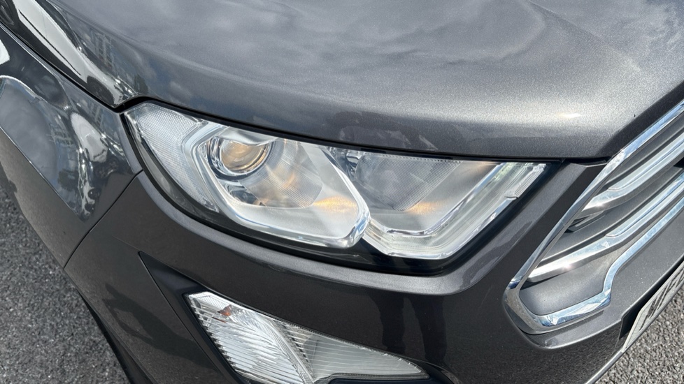 Ford EcoSport 1.0 EcoBoost 125 Zetec 5dr Petrol Hatchback - Image 26