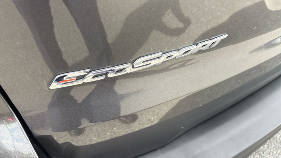 Ford EcoSport 1.0 EcoBoost 125 Zetec 5dr Petrol Hatchback - Image 31