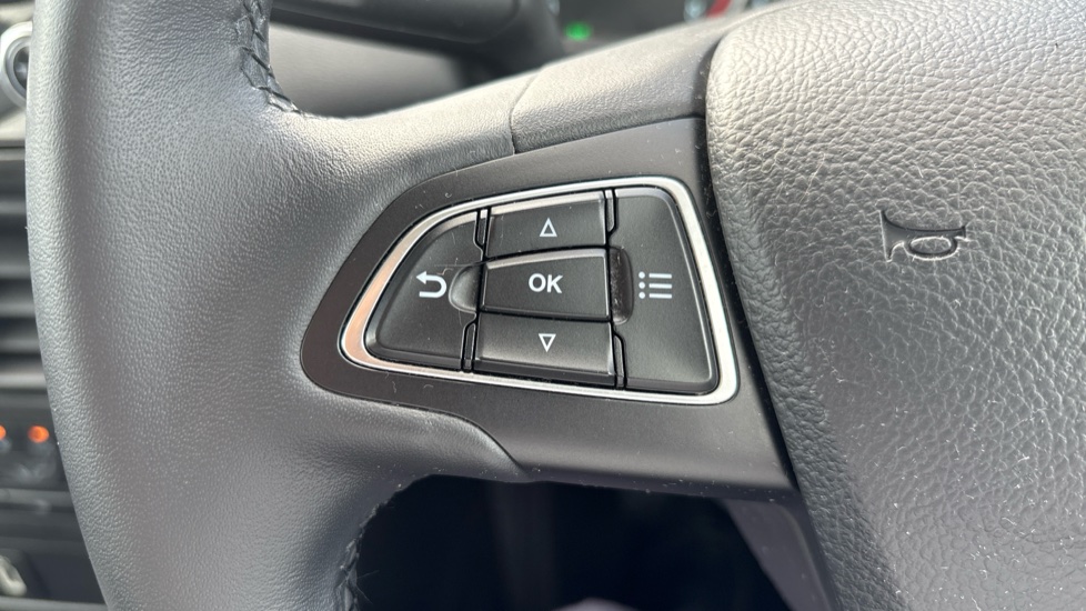 Ford EcoSport 1.0 EcoBoost 125 Zetec 5dr Petrol Hatchback - Image 39