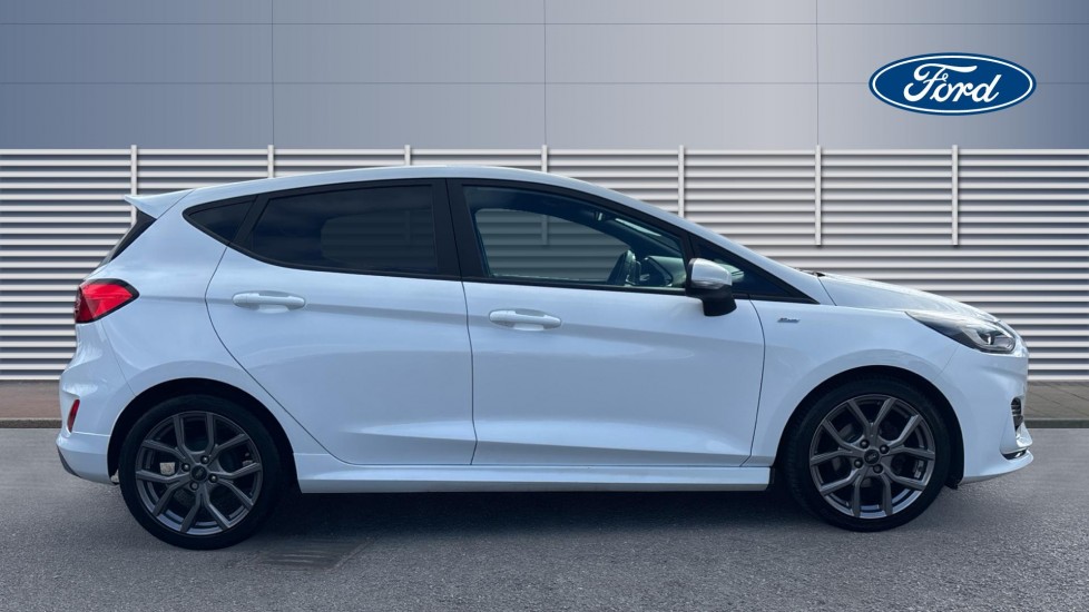 Ford Fiesta 1.0 EcoBoost ST-Line 5dr Petrol Hatchback - Image 4