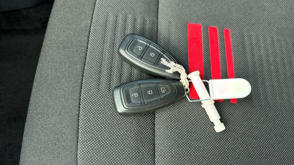Ford Fiesta 1.0 EcoBoost ST-Line 5dr Petrol Hatchback - Image 29