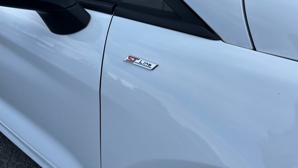 Ford Fiesta 1.0 EcoBoost ST-Line 5dr Petrol Hatchback - Image 34