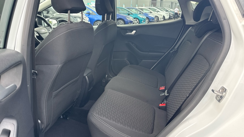 Ford Fiesta 1.0 EcoBoost Titanium 5dr Petrol Hatchback - Image 21