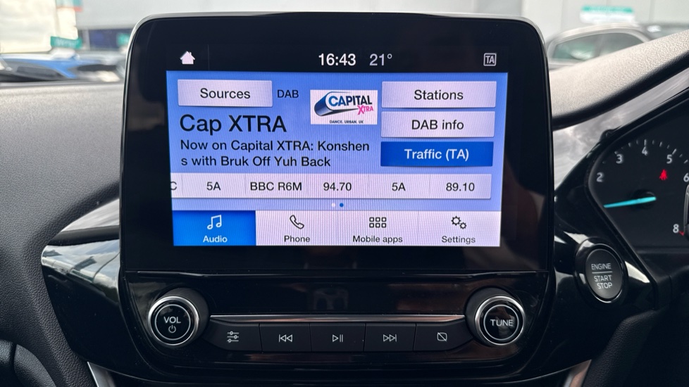 Ford Fiesta 1.0 EcoBoost Titanium 5dr Petrol Hatchback - Image 15