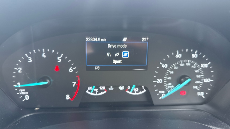 Ford Fiesta 1.0 EcoBoost Titanium 5dr Petrol Hatchback - Image 34