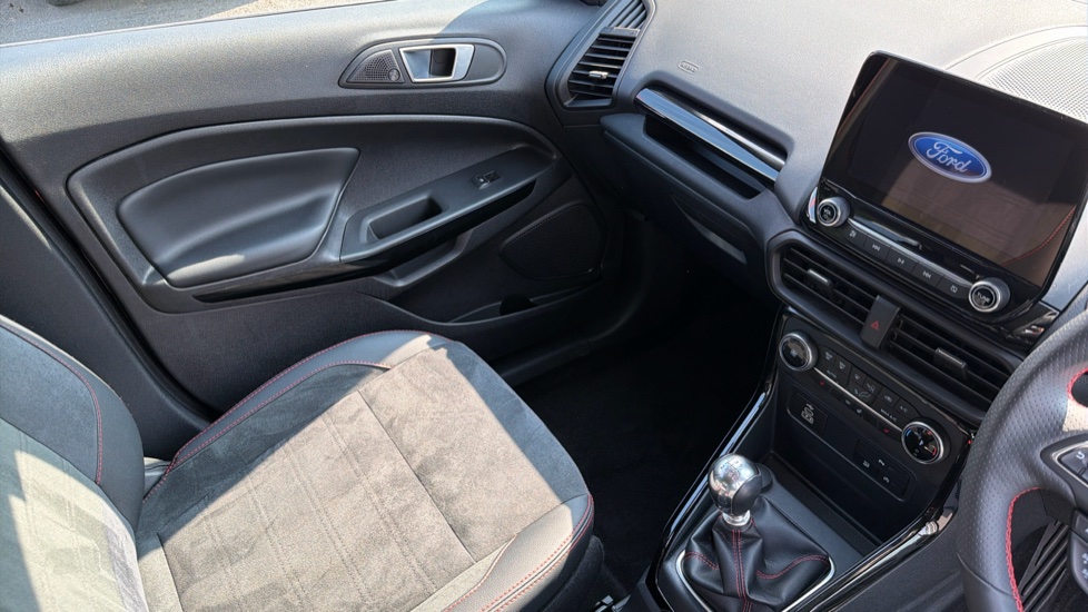 Ford EcoSport 1.0 EcoBoost 125 ST-Line 5dr Petrol Hatchback - Image 19