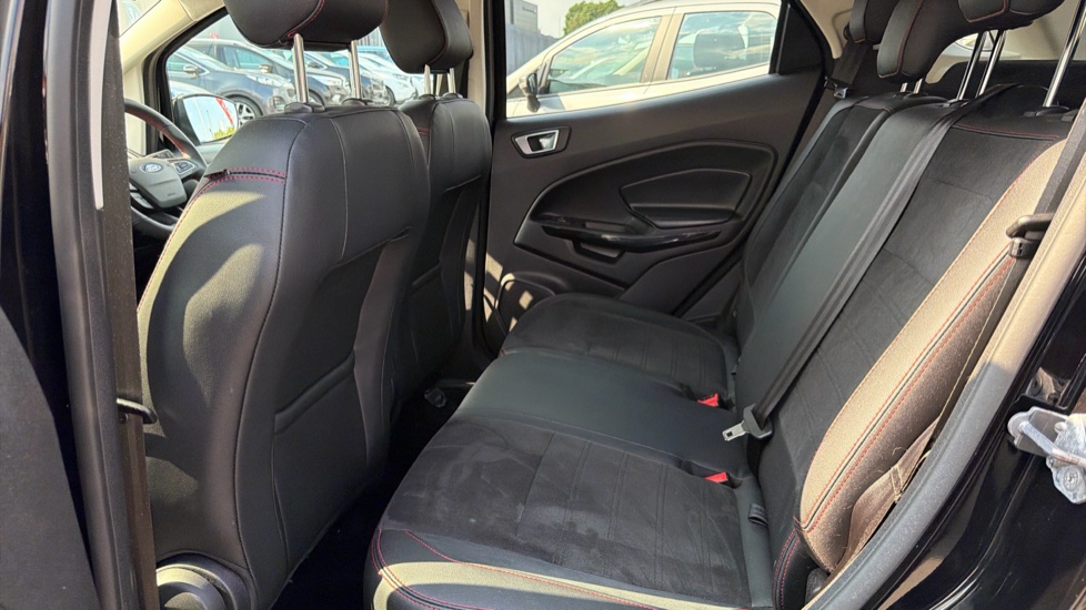 Ford EcoSport 1.0 EcoBoost 125 ST-Line 5dr Petrol Hatchback - Image 21