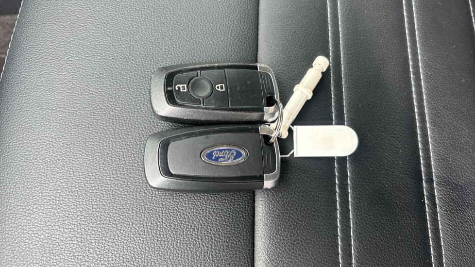 Ford EcoSport 1.0 EcoBoost 125 Active 5dr Petrol Hatchback - Image 29