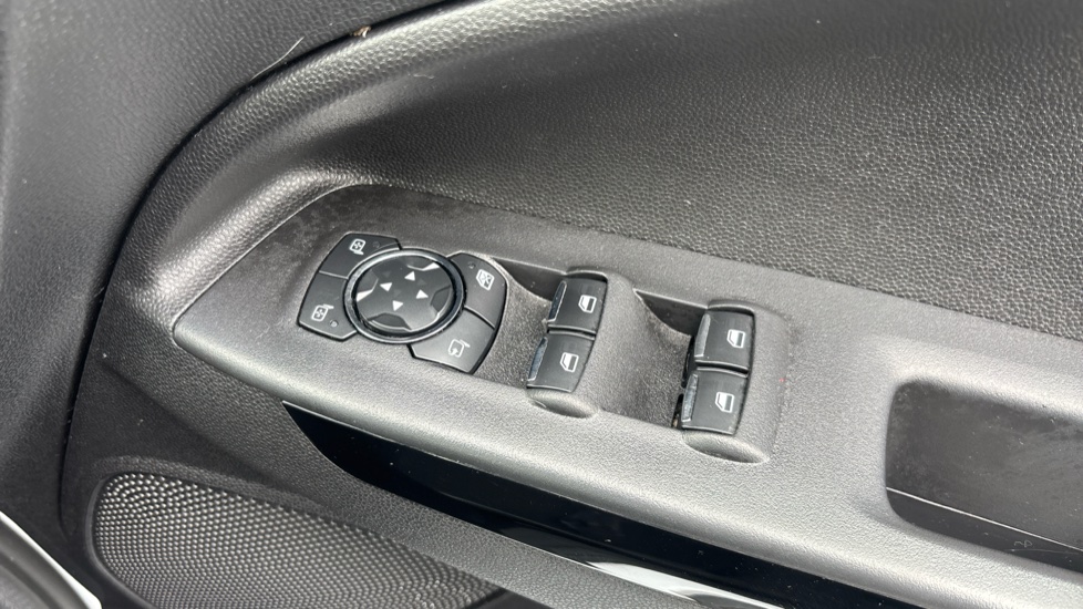 Ford EcoSport 1.0 EcoBoost 125 Active 5dr Petrol Hatchback - Image 20