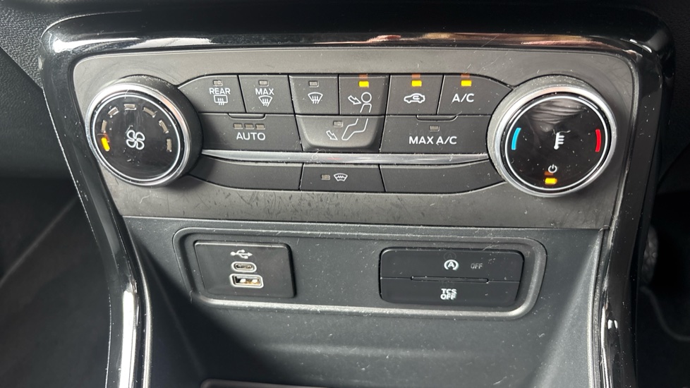 Ford EcoSport 1.0 EcoBoost 125 Active 5dr Petrol Hatchback - Image 13