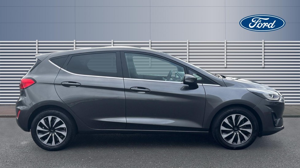 Ford Fiesta 1.0 EcoBoost Hybrid mHEV 125 Titanium 5dr Petrol Hatchback - Image 4